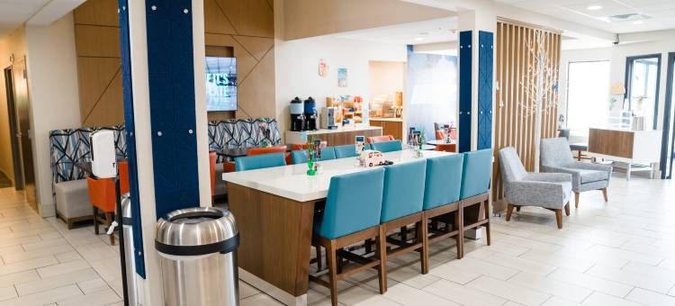 诺克斯维尔北I75州际公路12号出口智选假日酒店(Holiday Inn Express & Suites Knoxville-North-I-75 Exit 112)图片