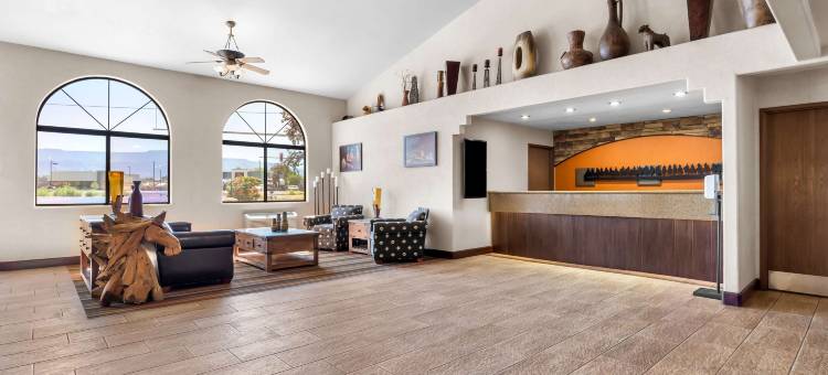 格兰德河贝斯特韦斯特套房酒店(Best Western Grande River Inn  Suites)图片