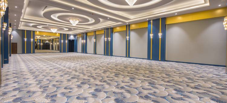 雅洛瓦皇冠假日酒店 IHG(Crowne Plaza Yalova)图片