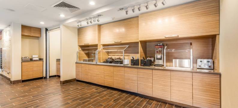 格林斯伯勒体育馆区万豪TownePlace Suites酒店(TownePlace Suites Greensboro Coliseum Area)图片