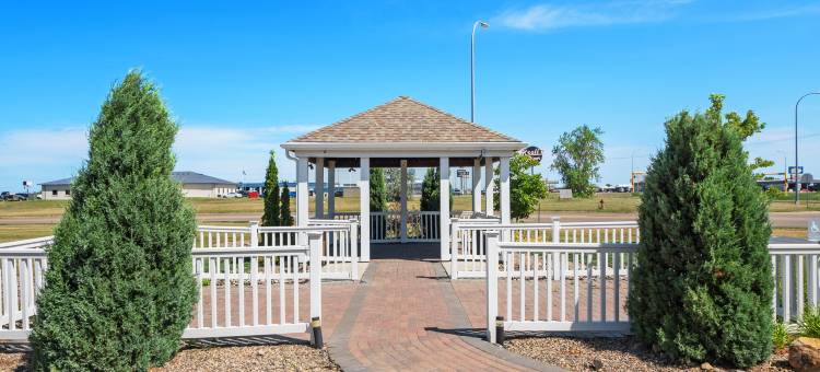 希尔顿迈诺特Spark酒店(Spark by Hilton Minot)图片