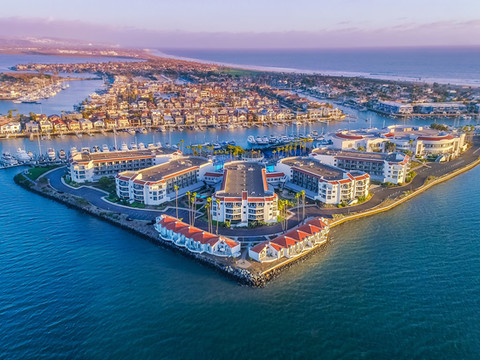 洛伊斯科罗拉多湾度假酒店