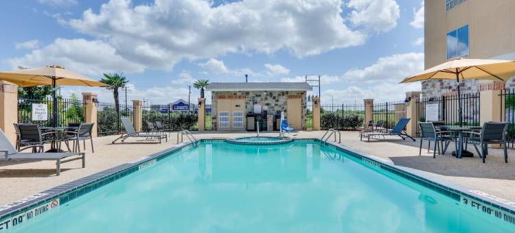 智选假日酒店及套房圣安东尼奥 - 布鲁克斯市基地 by IHG(Holiday Inn Express & Suites San Antonio - Brooks City Base)图片
