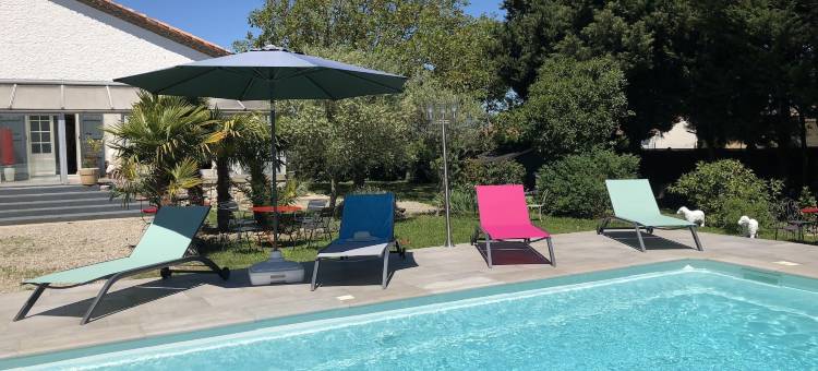 Aux Belles Vacances- 限成人(Aux Belles Vacances - Adults Only)图片