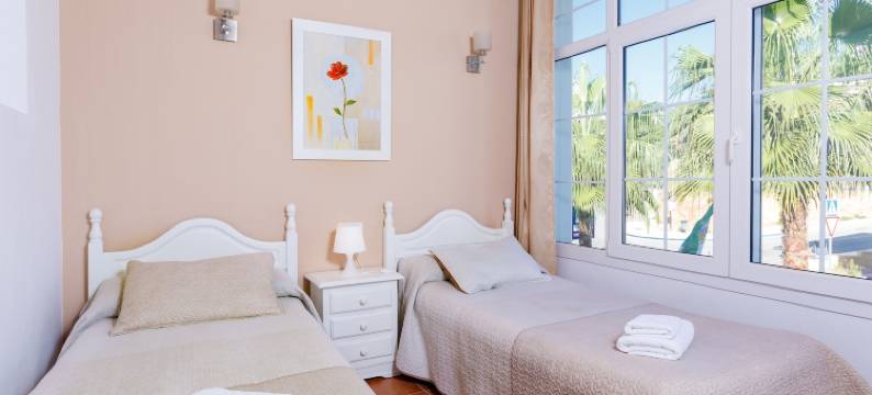 阿尔莫莱德公寓套房(At Almoraide Suites Rooms)图片