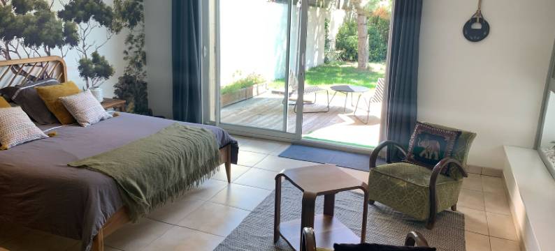 热带德罗米房(Chambre en Drôme Tropicale)图片