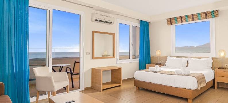 格拉罗斯海滩酒店(Glaros Beach Hotel)图片