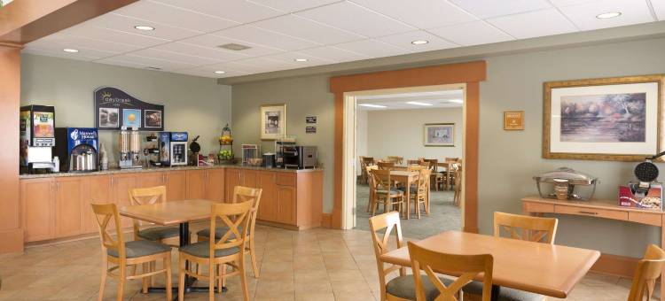 奥里利亚戴斯酒店(Days Inn by Wyndham Orillia)图片