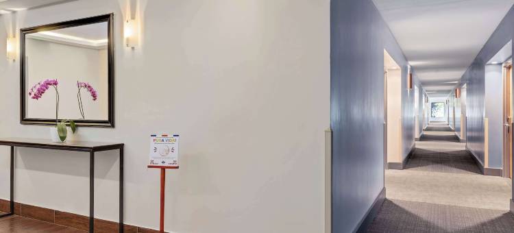 圣荷西机场希尔顿欢朋酒店(Hampton by Hilton San Jose Airport)图片