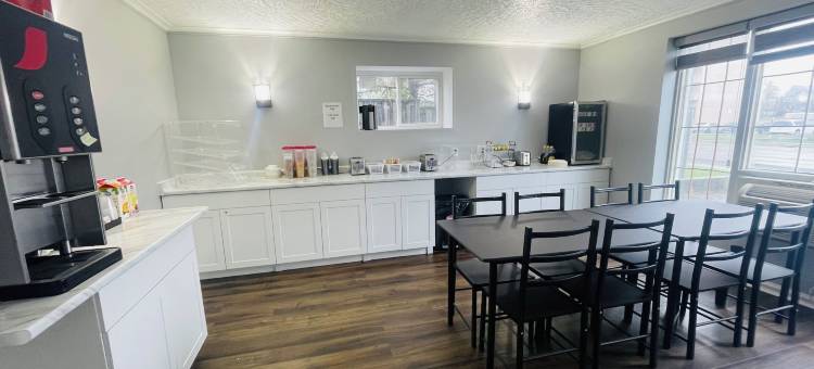 尼亚加拉瀑布城瀑布套房酒店(Falls Lodge & Suites)图片