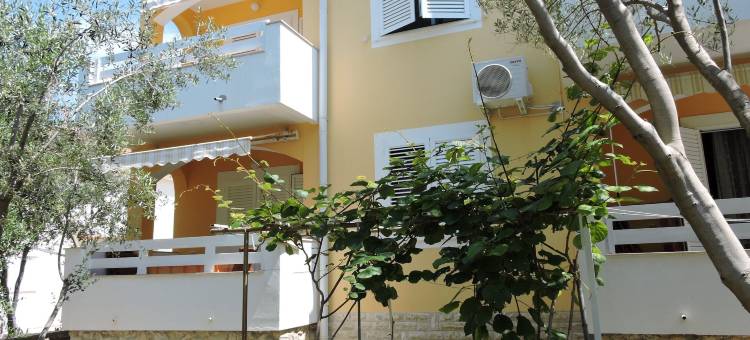 伊万诺沃公寓酒店(Apartments Ivanov)图片