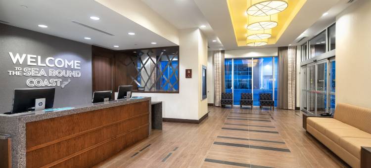 哈里法克斯市中心希尔顿欢朋酒店(Hampton Inn by Hilton Halifax/Downtown)图片