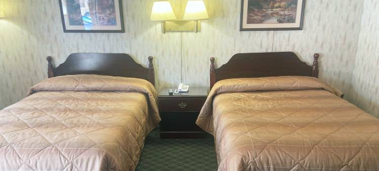 西斯托克布里奇欢乐谷汽车旅馆(Pleasant Valley Motel West Stockbridge)图片