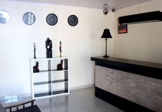 Metro Hotel Hotel Overview