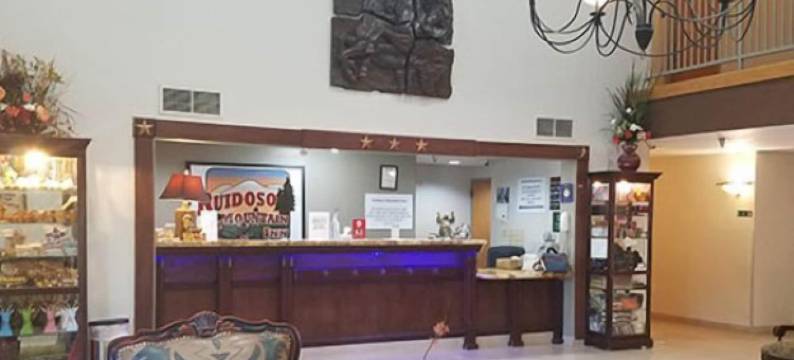 鲁伊多索山酒店(Ruidoso Mountain Inn)图片