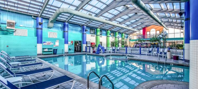 乡村套房酒店(Country Inn & Suites by Radisson, Muskegon, MI)图片
