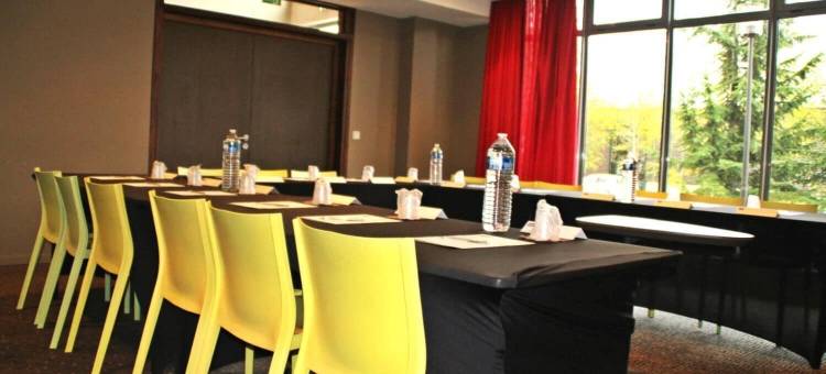 基里亚德查尔勒维勒梅兹尔酒店(Kyriad Charleville Mezieres)图片