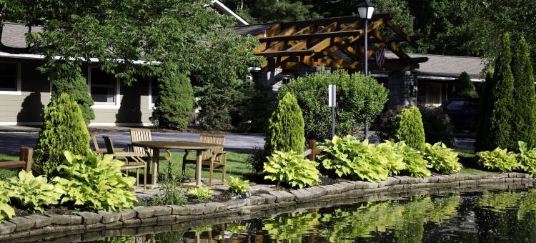 村庄旅馆 - 布洛英罗克山(Village Inn - Blowing Rock)图片