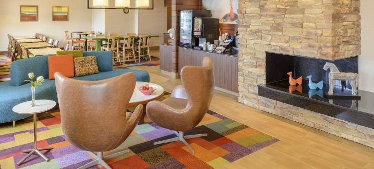 伊利诺伊州圣路易斯科林斯维尔万枫酒店(Fairfield Inn St. Louis Collinsville, IL)图片