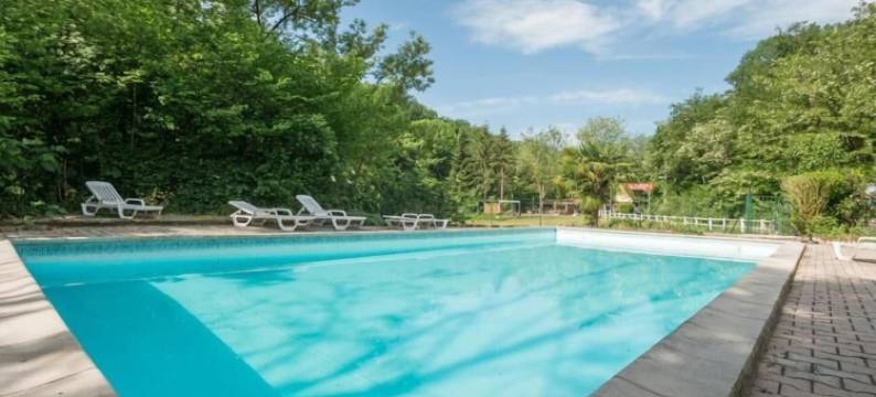 拉卡斯卡德酒店(Logis Hôtel la Cascade - Lyon Nord)图片