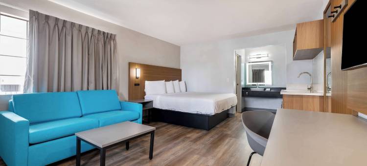 圣塔安那6号汽车旅馆(Motel 6 Santa Ana, CA)图片