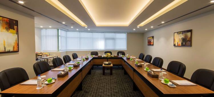 金色郁金香梅迪亚酒店(Golden Tulip Media Hotel)图片