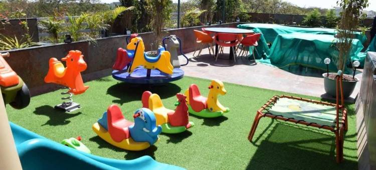 蜂鸟酒店和宴会(Humming Bird Hotel & Banquet)图片