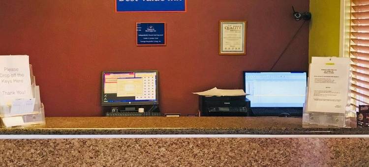 维塞利亚美洲最佳价值酒店(Americas Best Value Inn Visalia)图片