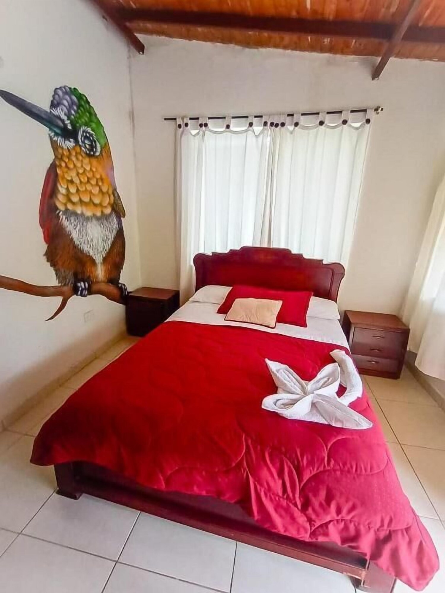 EcoHotel Colibrí Over view