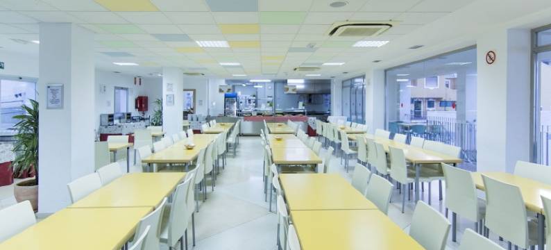 托雷莫里斯英特察芬旅馆(Albergue Inturjoven Torremolinos)图片