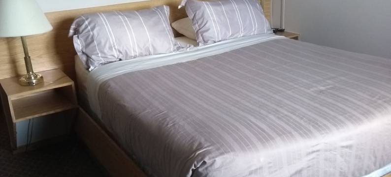 日落汽车旅馆(Sundown Motel)图片