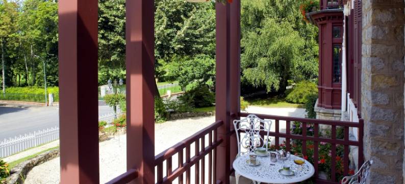 伯伊斯朱莉酒店(La Villa Bois Joli Hotel Restaurant)图片