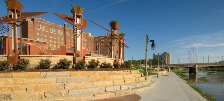 威奇托博文德鲁里广场酒店(Drury Plaza Hotel Broadview Wichita)图片