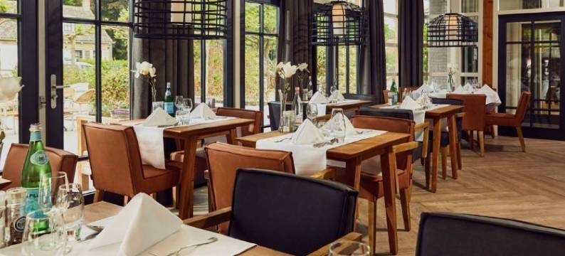 莱奈斯巴德酒店(Romantik Badhotel Renesse)图片