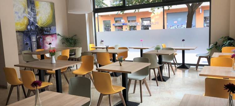 毕加索广场公寓(Apartamentos Plaza Picasso)图片
