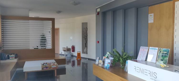 瑞尼尔斯酒店(Renieris Hotel)图片