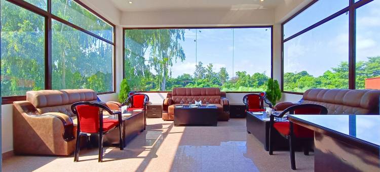 特雷扬布客栈 by Asapian Hotels(Trayamb Inn by Asapian Hotels, Ayodhya)图片