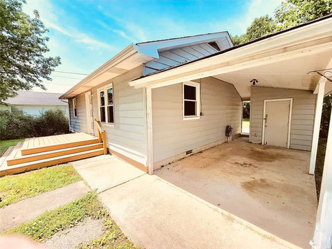 Charming Oasis with BBQ and Patio - Inviting Family Retreat