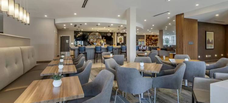 希尔顿逸林酒店-格林维尔伍德拉夫路(DoubleTree by Hilton Greenville Woodruff Road)图片