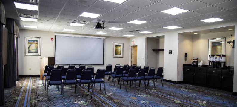 莎朗欢朋酒店(Hampton Inn & Suites Sharon)图片