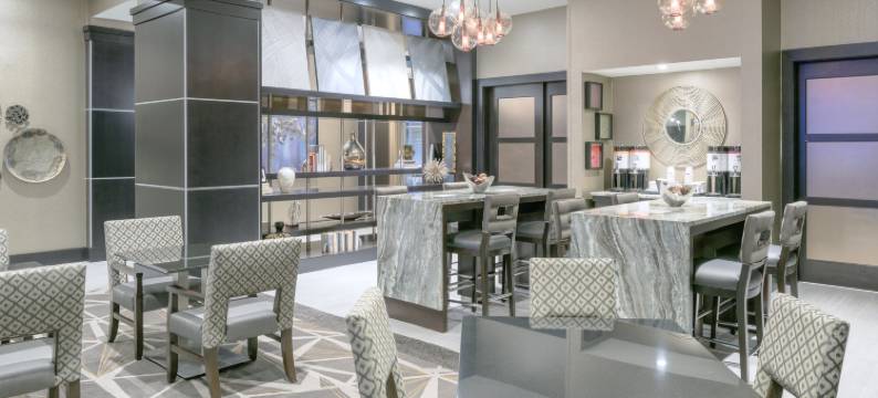 伍斯特希尔顿欢朋酒店及套房(Hampton Inn & Suites Worcester)图片