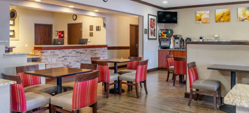 阿尔伯克基机场舒适酒店(Comfort Inn Albuquerque Airport)图片