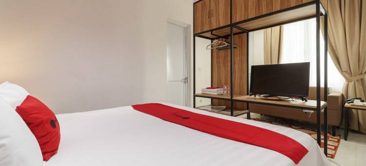 红多兹Plus酒店-近庞卡克收费出口2号(RedDoorz Plus Near Exit Toll Puncak 2)图片