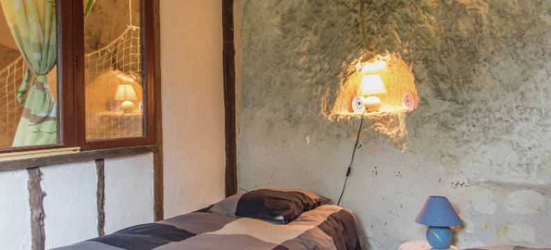 Unique troglodyte house in the Valley图片