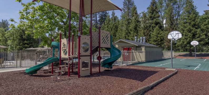 世标度假屋-低音湖(WorldMark Bass Lake)图片