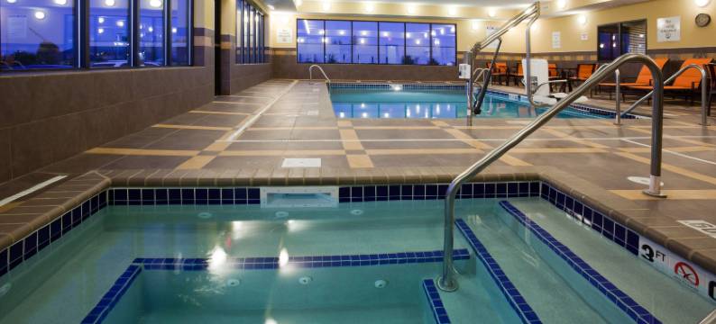 道奇堡洲际智选假日套房酒店(Holiday Inn Express & Suites FORT DODGE by IHG)图片