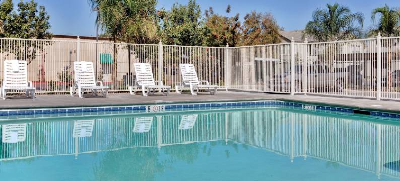 Holiday Inn Express 德拉诺HWY 99(Holiday Inn Express DELANO HWY 99 by IHG)图片