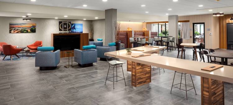 西雅图北门万豪万怡酒店(Courtyard Seattle Northgate)图片