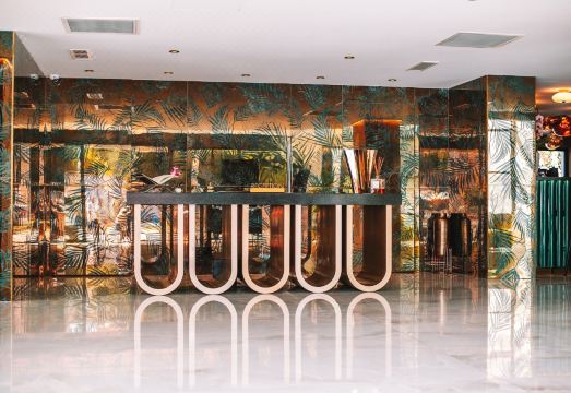 Calvi Hôtel Hotel Overview