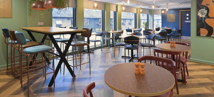 约克郡西公园旅屋酒店(Travelodge Harrogate West Park)图片